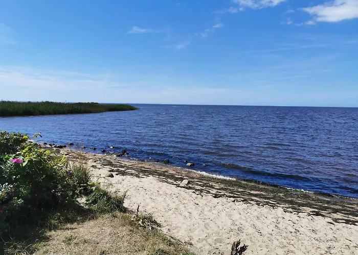 בית נופש 6 Person In *