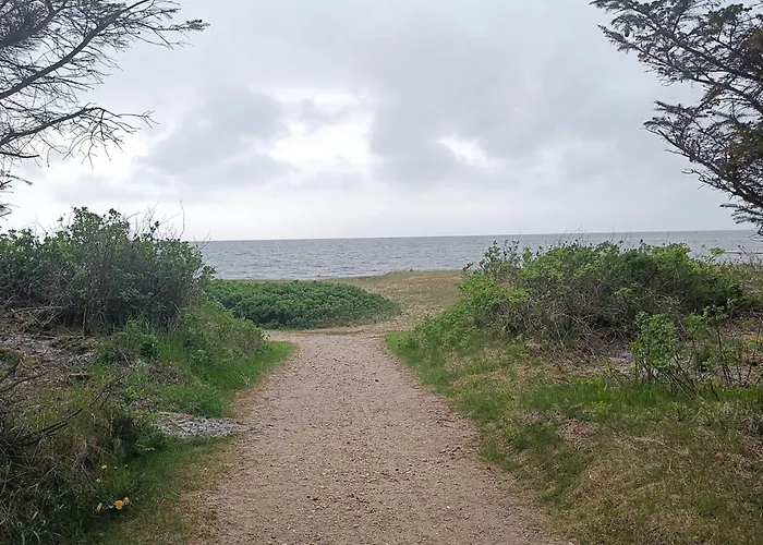 בית נופש 6 Person In *